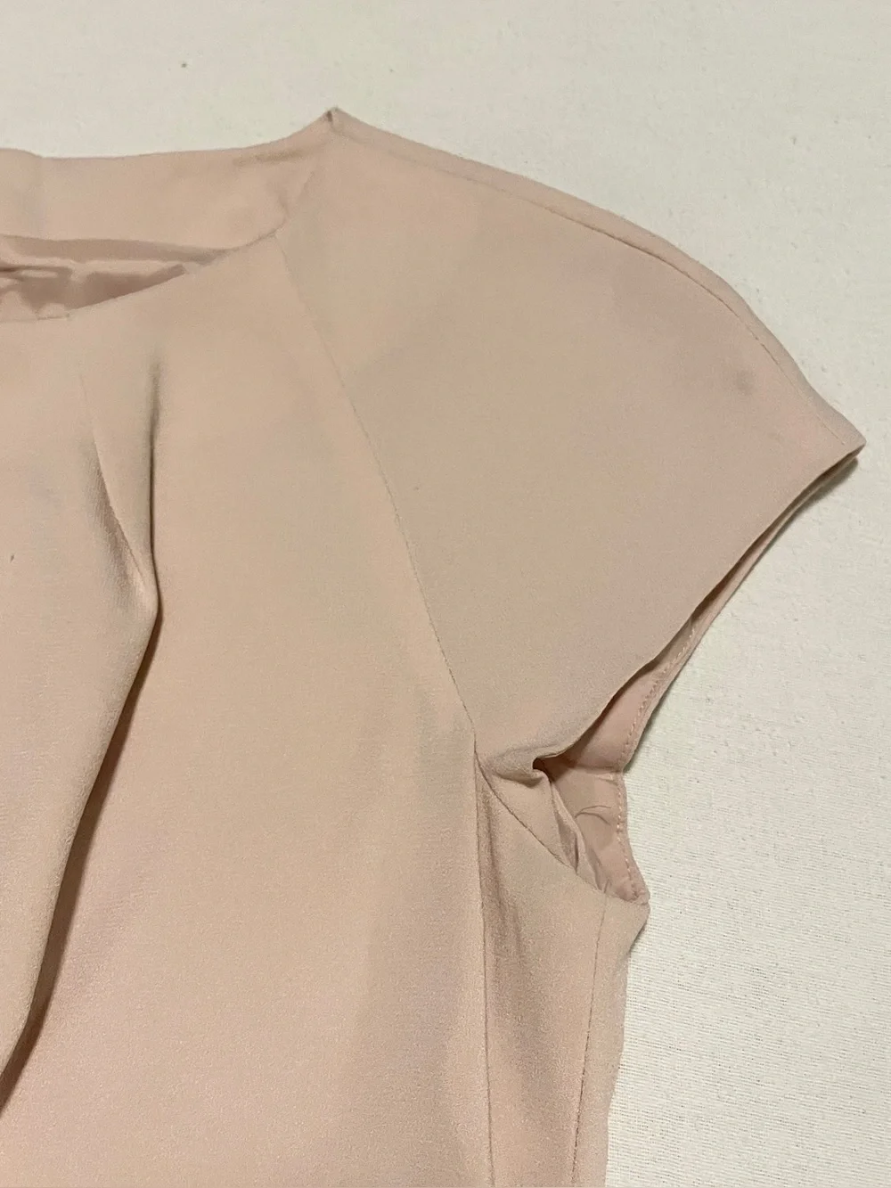 Bebe Nude Peplum Sheath Dress Cap Sleeve - Size 6 - Picture 6 of 16